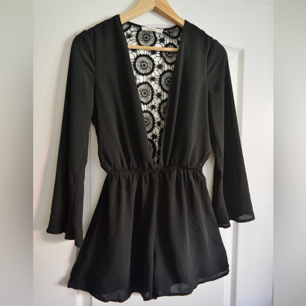 Elegant Cocktail Shorts Jumper-Black embroidered